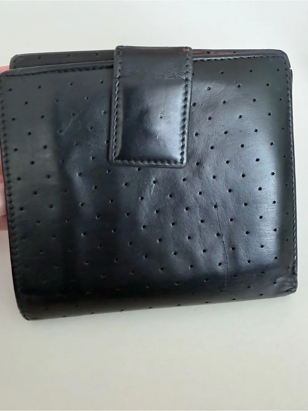 Vintage Y2K Gucci Black Leather Wallet with Silver Double G Logo